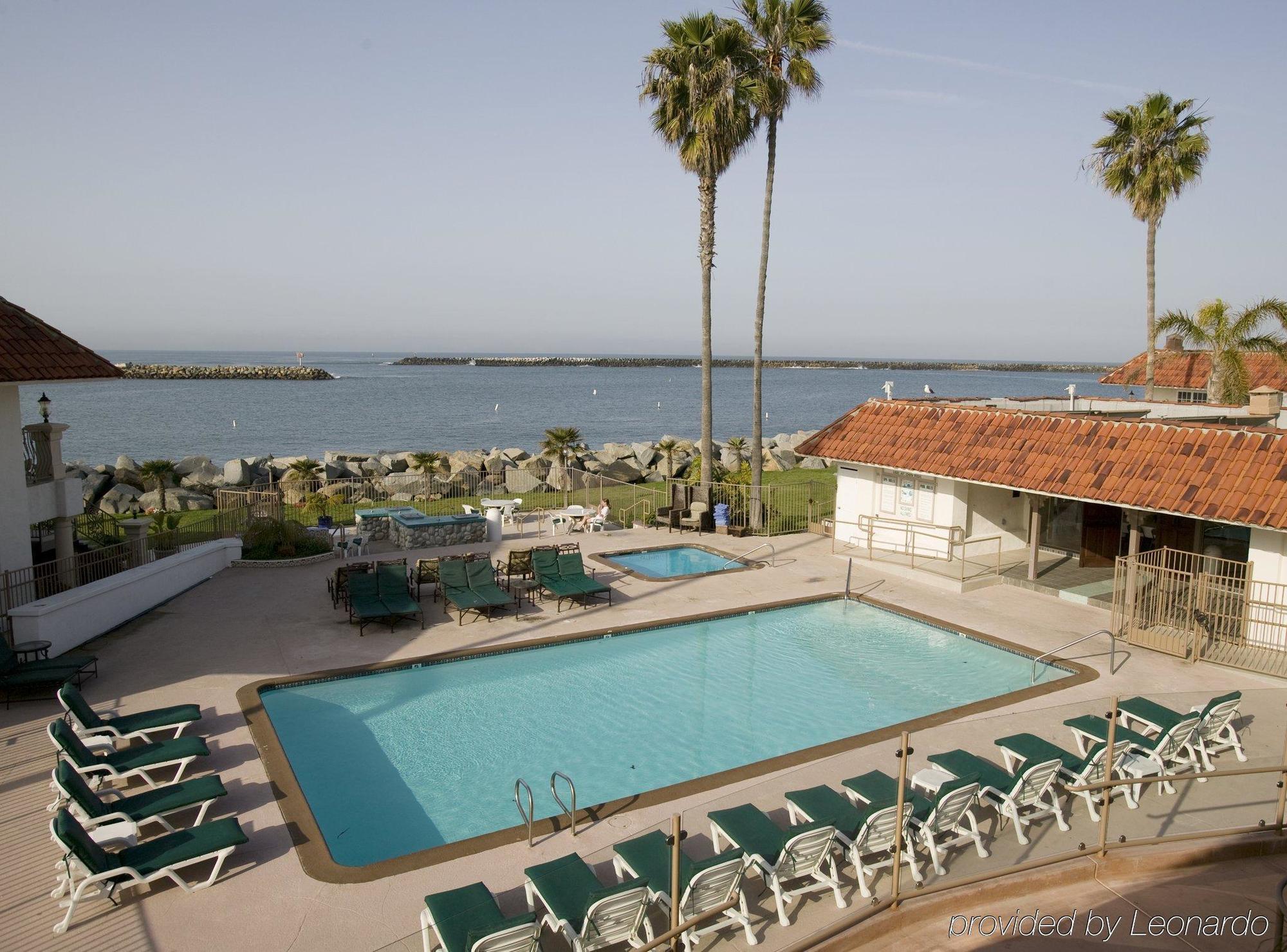 Oceanside Marina Suites - A Waterfront Hotel Konforlar fotoğraf