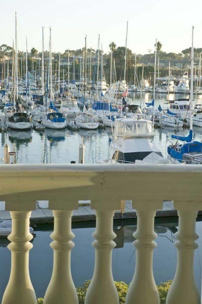 Oceanside Marina Suites - A Waterfront Hotel Dış mekan fotoğraf